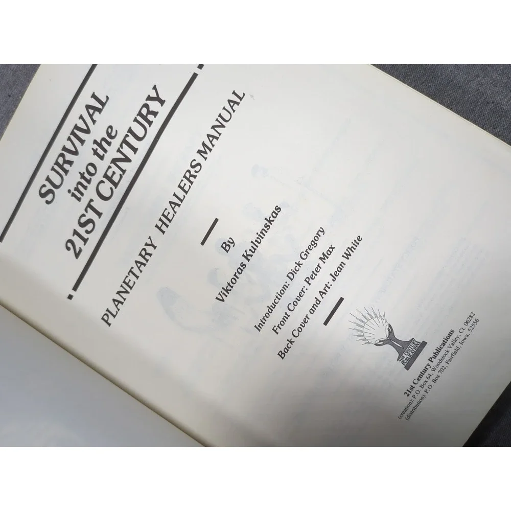1975 Survival Into The 21st Century Planetary Healers Viktoras Kulvinskas SIGNED